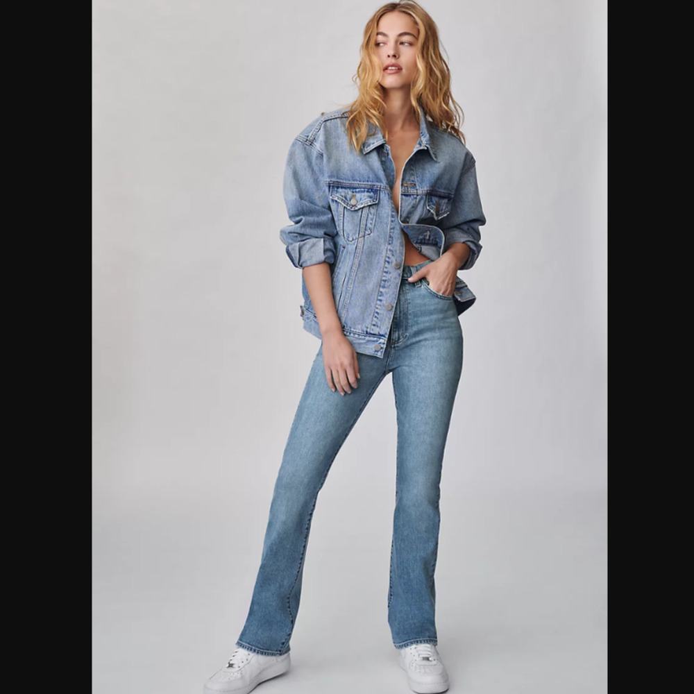 NWT Aritzia Denim Forum The Bailey High Rise Boot